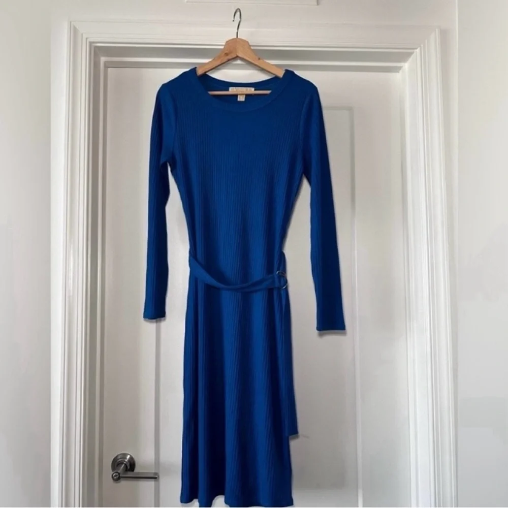 🦋MICHEAL Michael Kors Blue Long Sleeve Belted Rib-Knit Dress - Size Medium - Picture 3 of 6